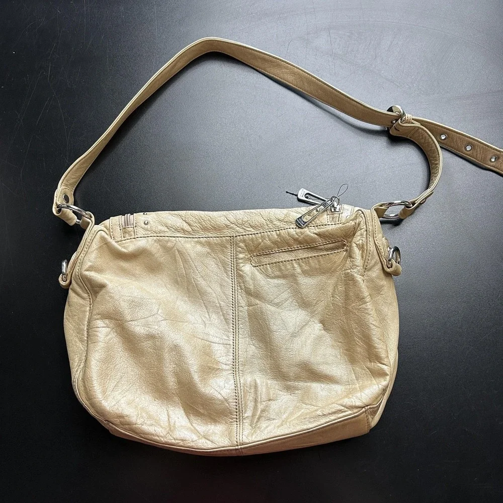 Stone Mountain Hobo Bag Womens Medium Gold Leather Studded Zip Shoulder Purse